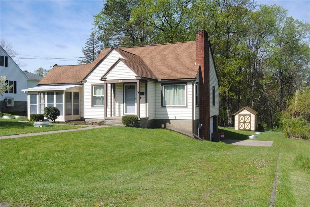 219 Elk Avenue - Photo 1