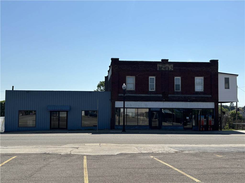 https://bt-photos.global.ssl.fastly.net/rochester/orig_boomver_1_R1684519-2.jpg