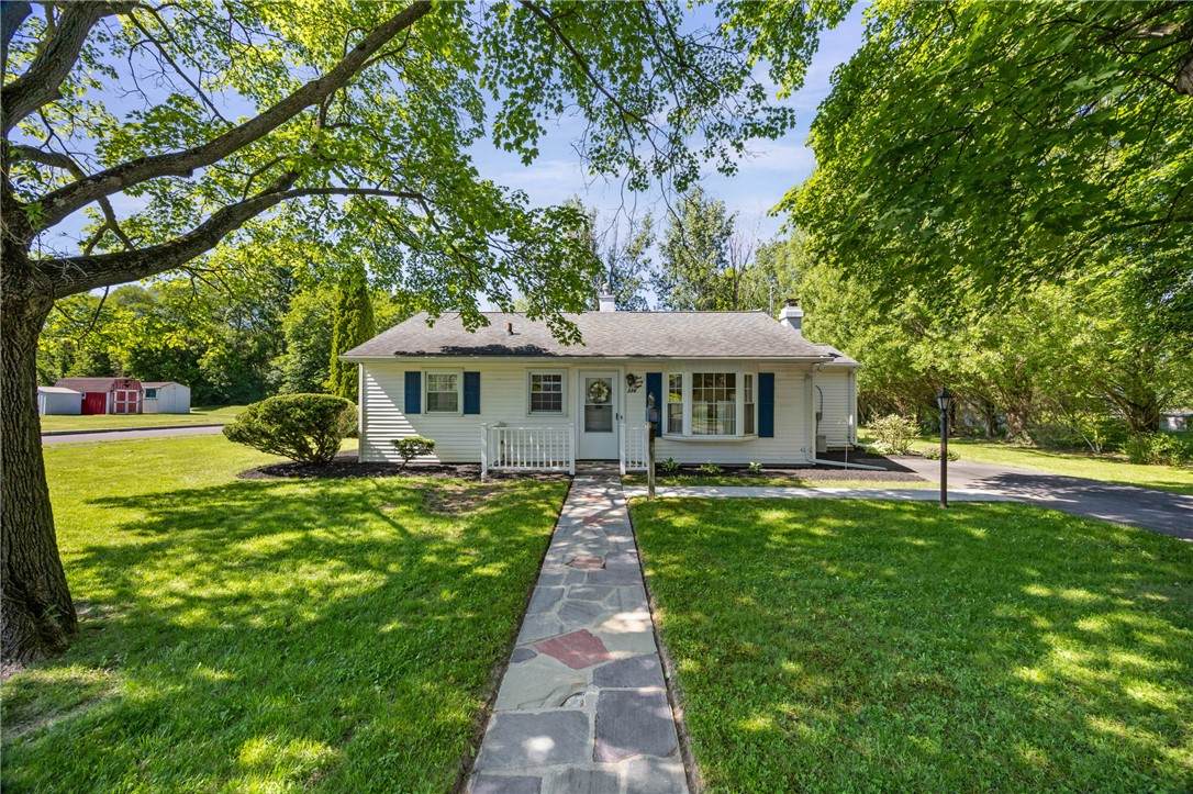 328 W High Street - Photo 1