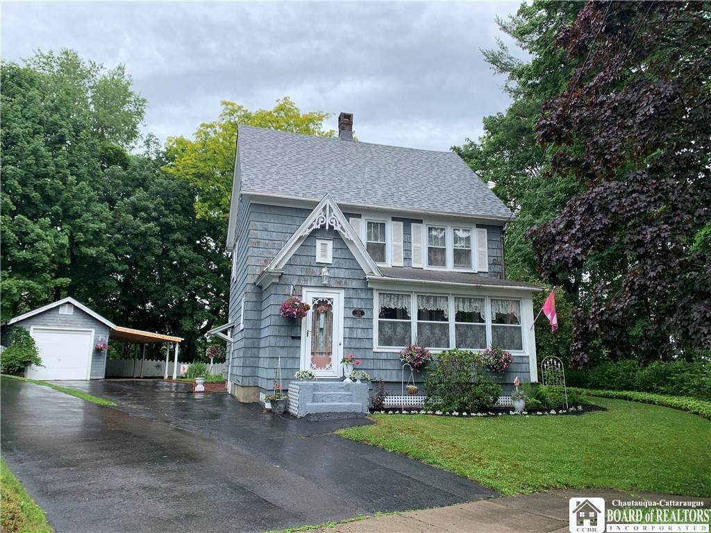 108 Dearing Avenue - Photo 1