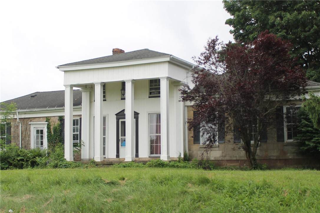 411 White Road - Photo 1
