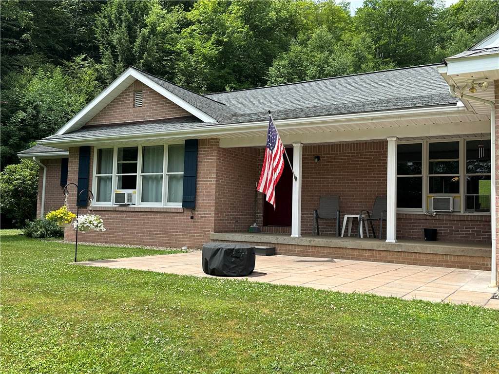 203 Gates Hollow - Photo 1