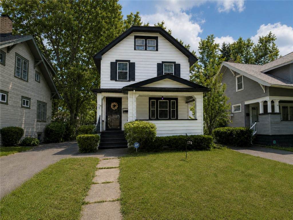 179 Roxborough Road - Photo 1