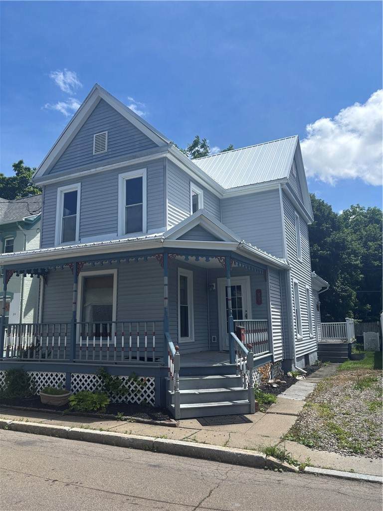 26 Mcdougall Avenue - Photo 1