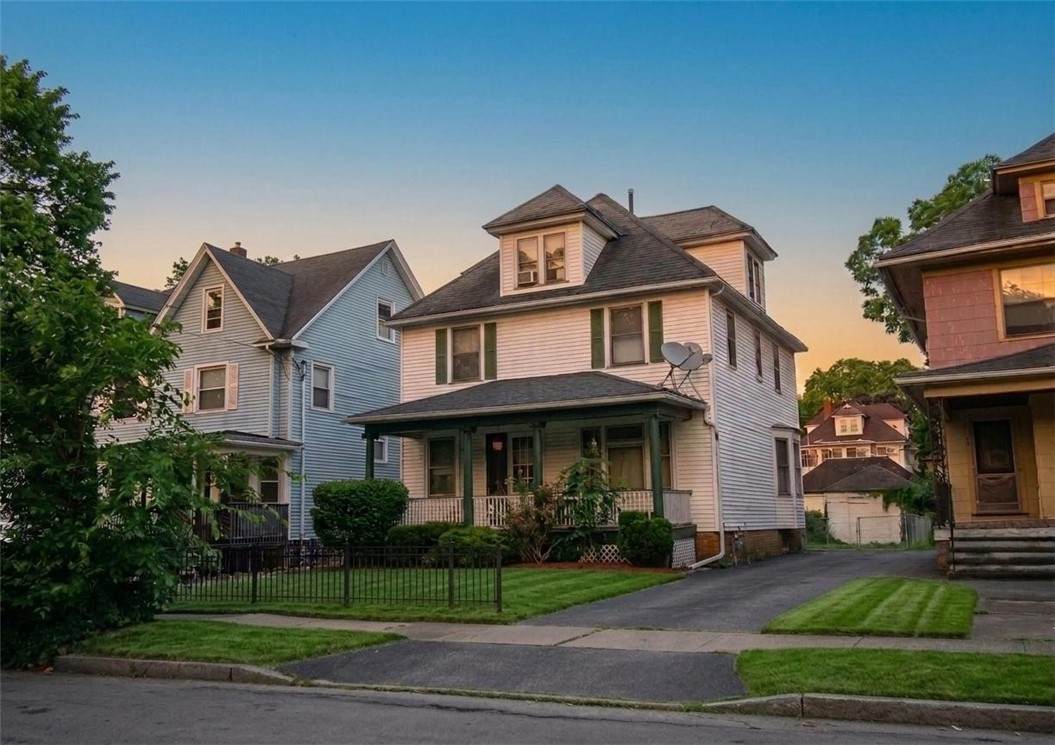 34 Normandy Avenue - Photo 1