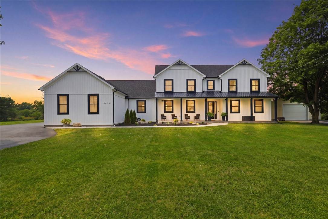 8658 Main Road - Photo 1