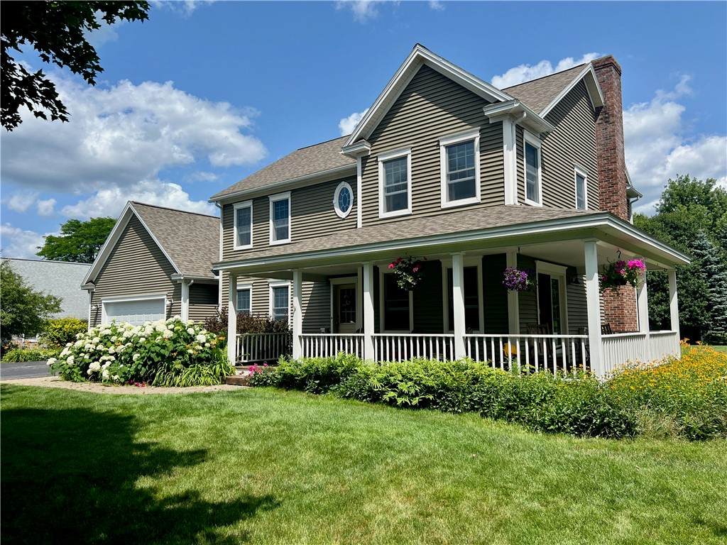 135 Angel Drive - Photo 1
