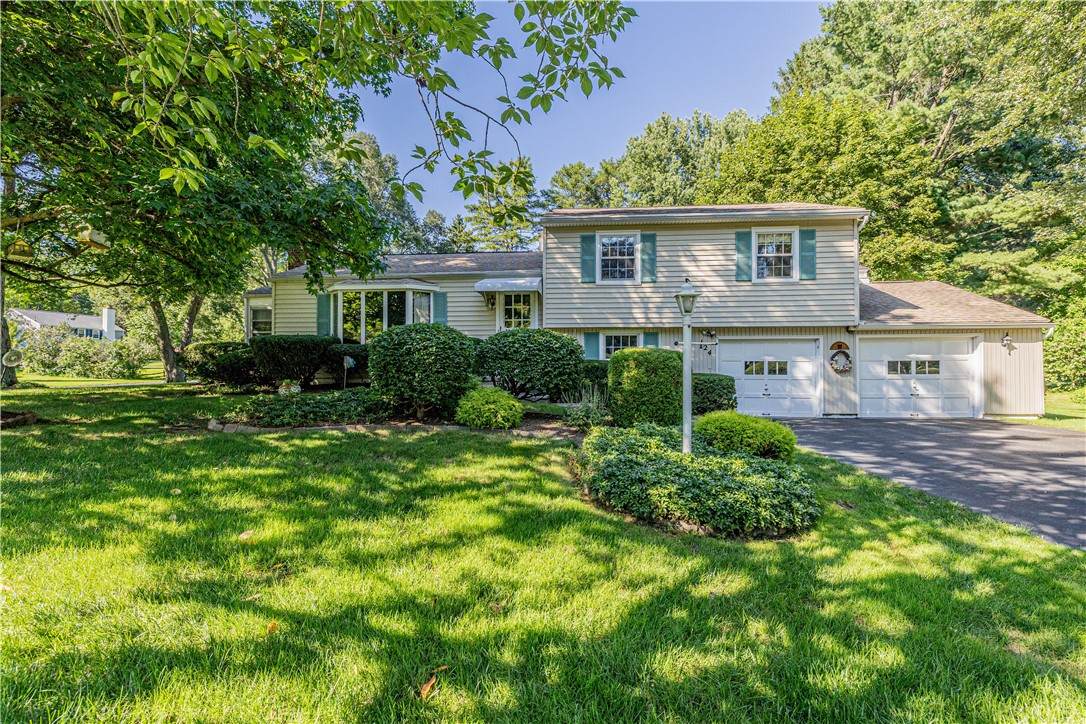 24 Shire Oaks Drive - Photo 1
