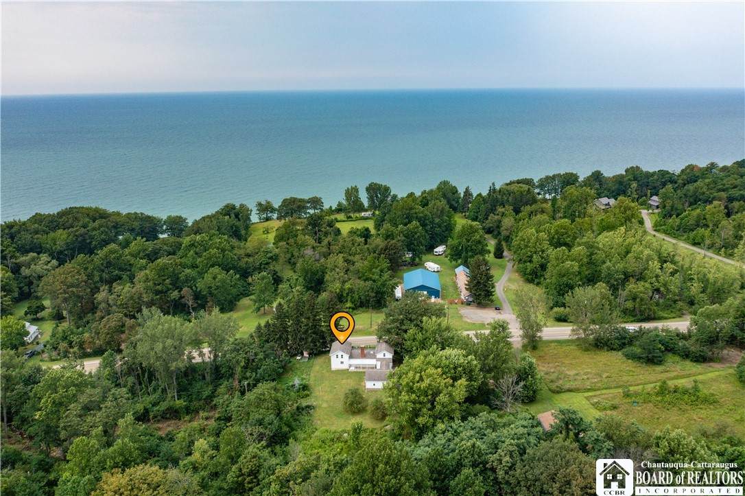 9741 Lake Road - Photo 1