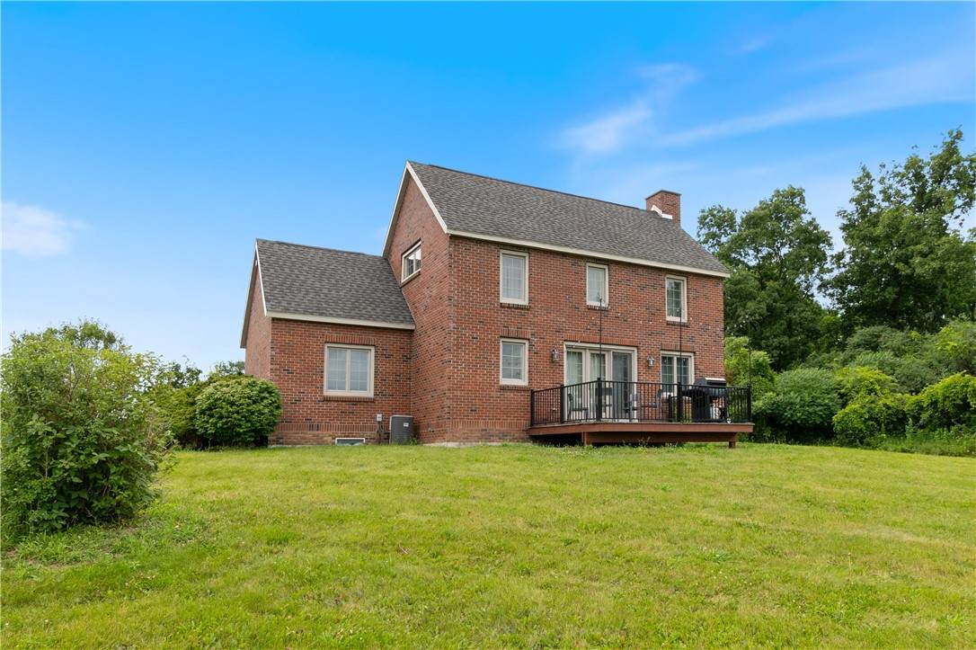 440 Armstrong Road - Photo 1