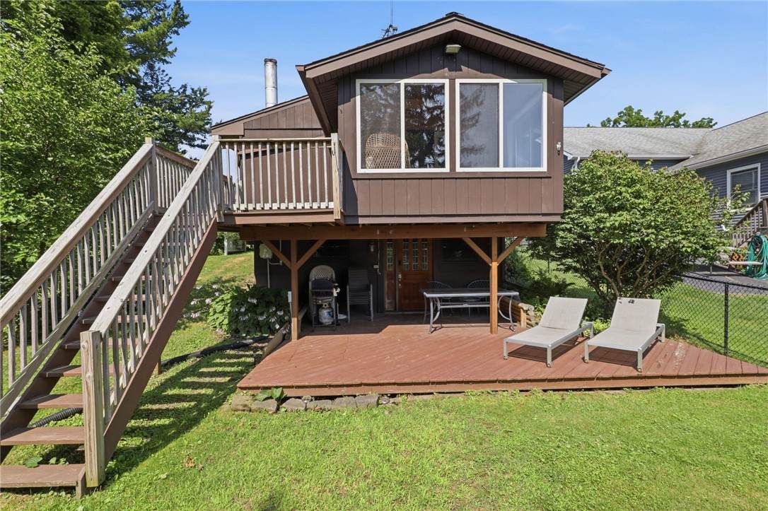 8160 Graves Point Road - Photo 1