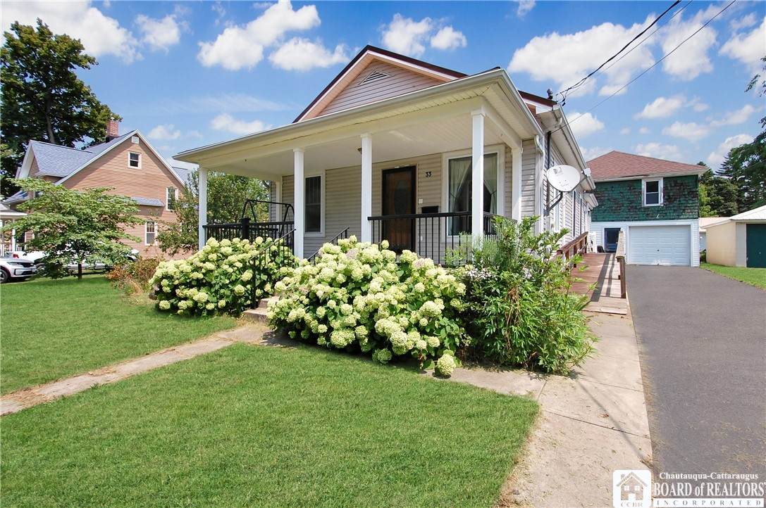33 Beckman Avenue - Photo 1