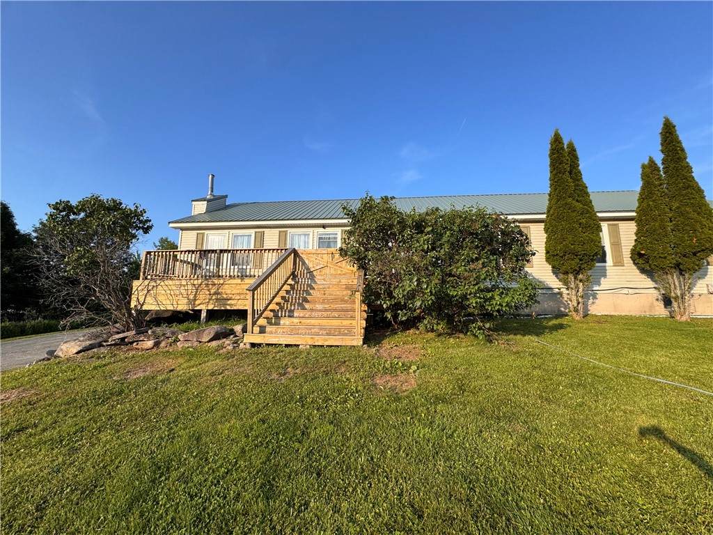 558 Smith Road - Photo 1