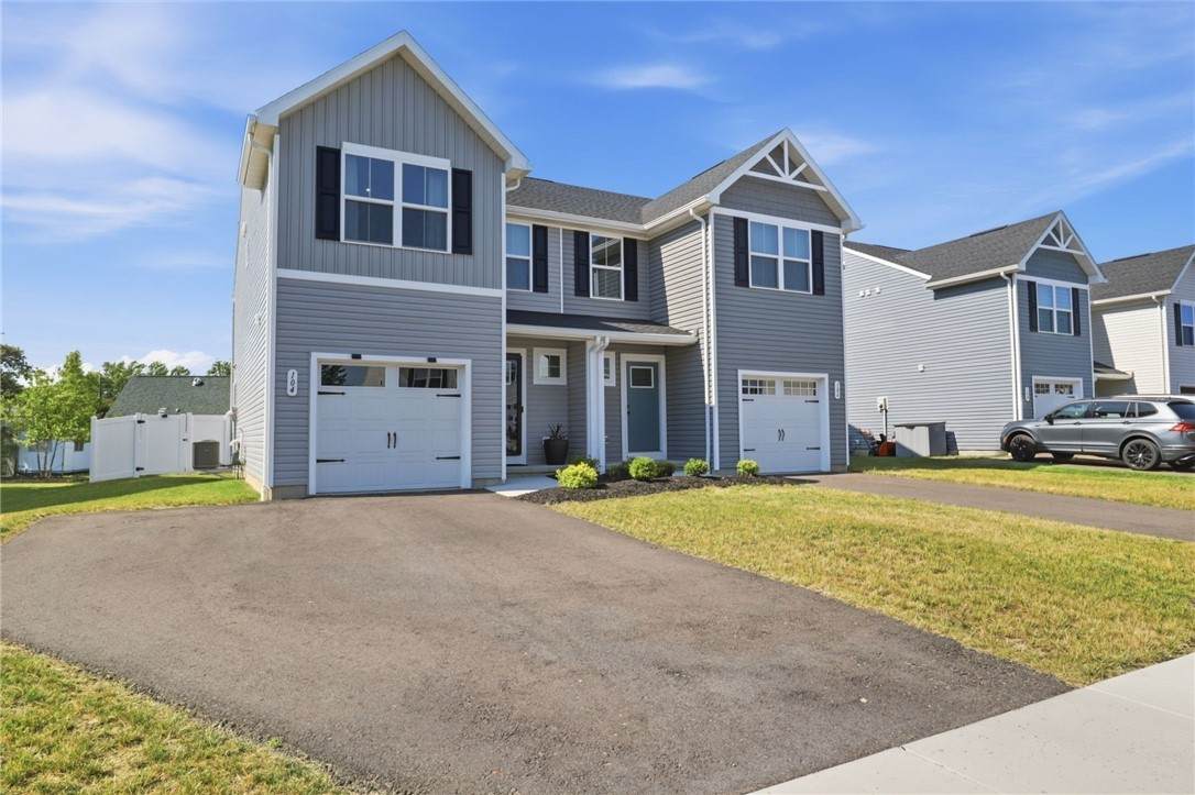 104 South Drive - Photo 1