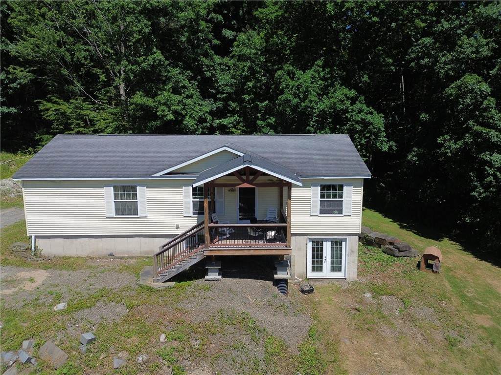 461 Kent Street - Photo 1