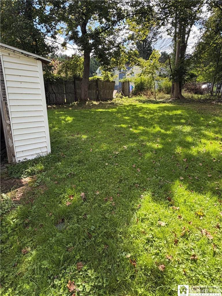 https://bt-photos.global.ssl.fastly.net/rochester/orig_boomver_1_R1702200-2.jpg
