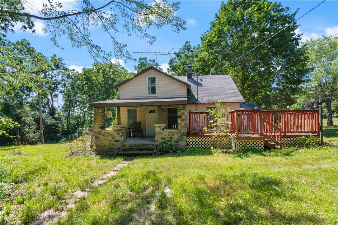 369 Bloom Road - Photo 1