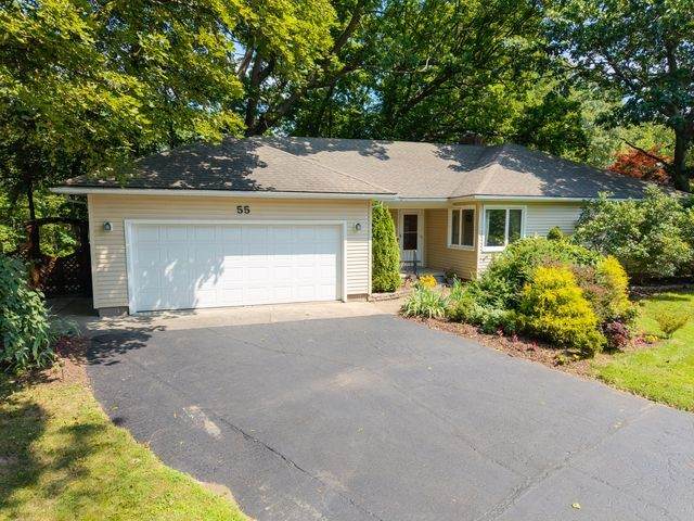55 Briar Lane - Photo 1