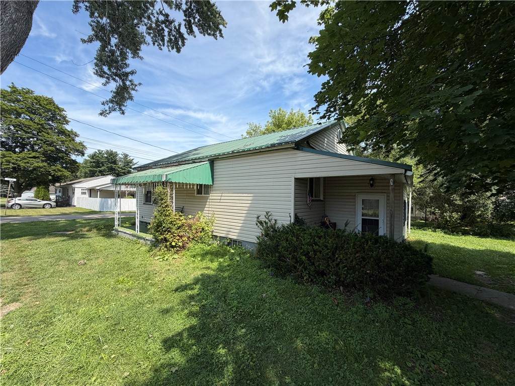 14 10th Street - Photo 1