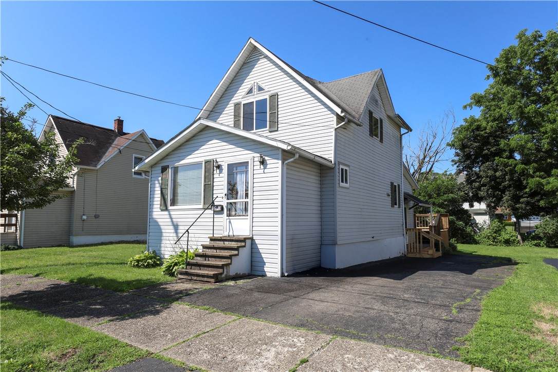 1071 Magee Street - Photo 1