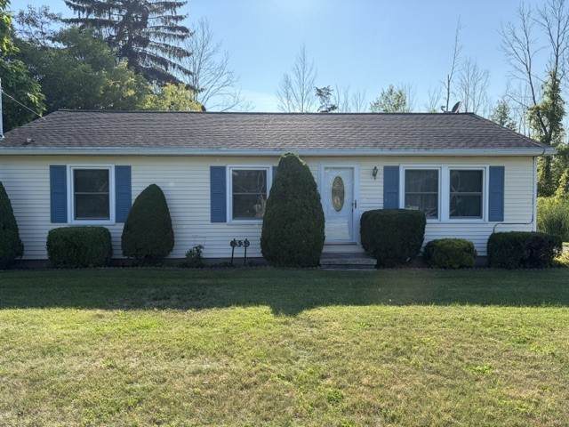 33 North Avenue - Photo 1