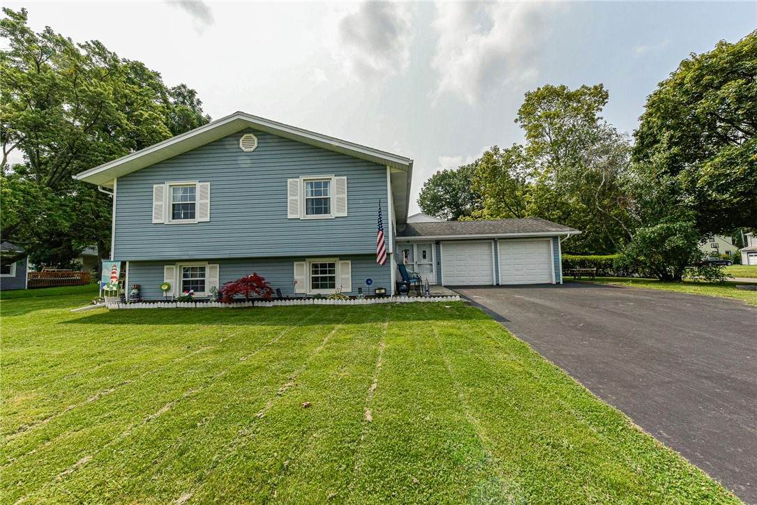 66 Pinebriar Drive - Photo 1