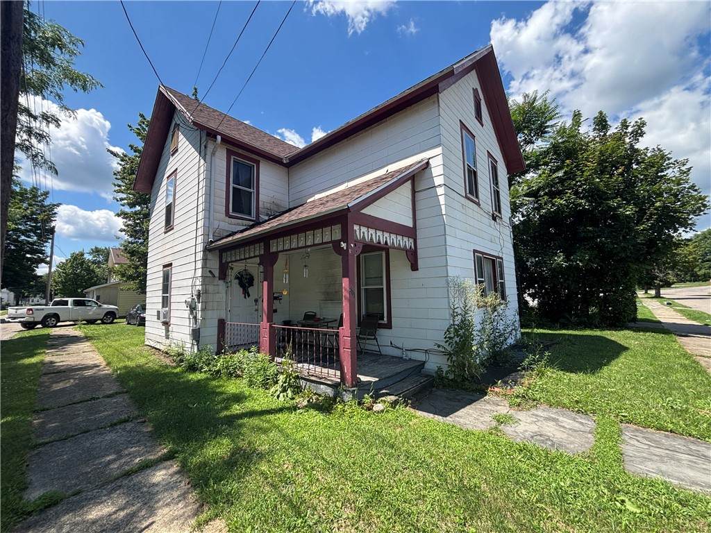 501 Oak Street - Photo 1