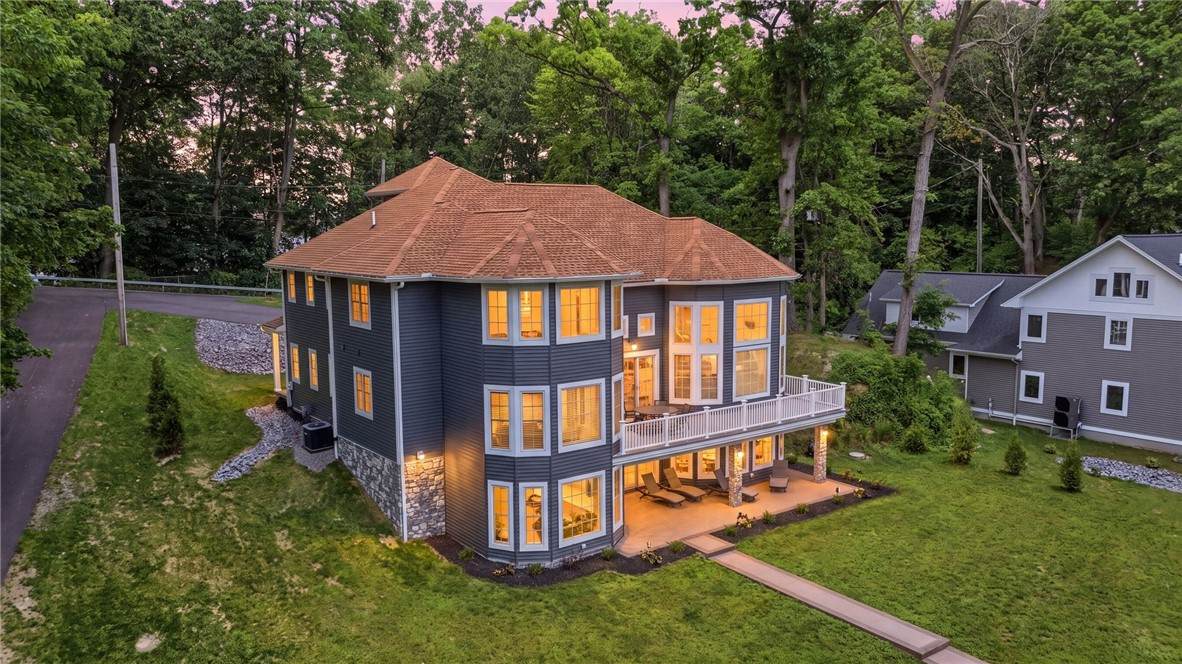 667 Seneca Road - Photo 1