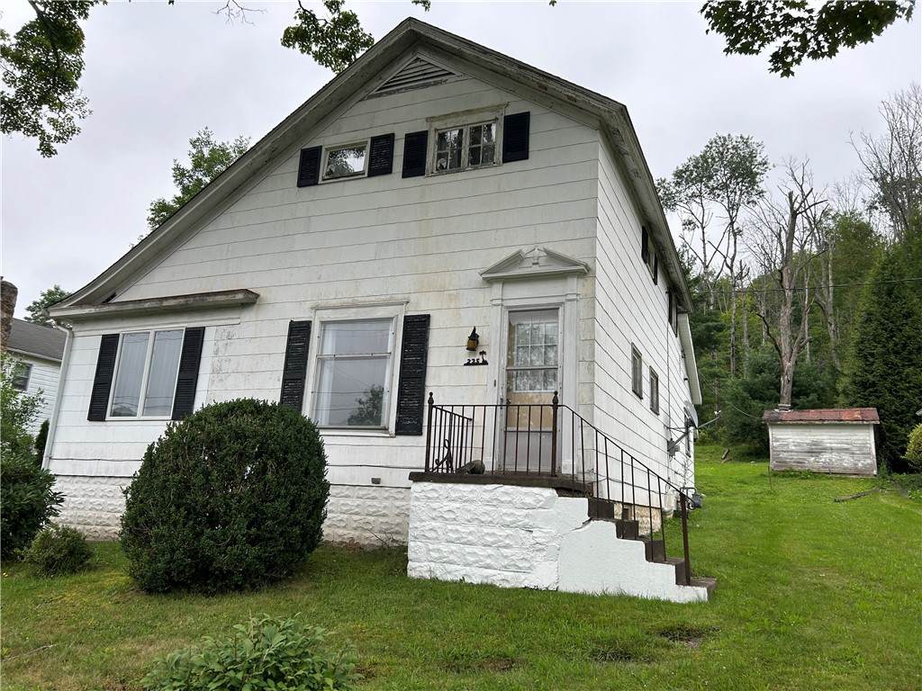 235 Corydon Street - Photo 1