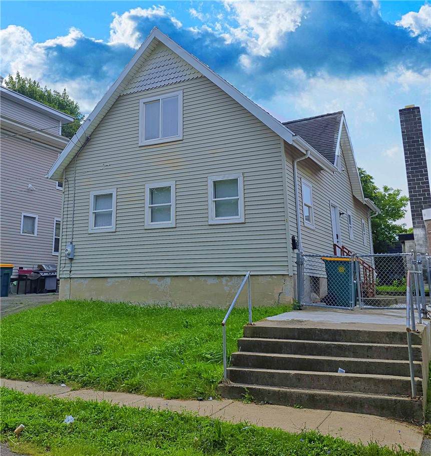 1 Bloomingdale Street - Photo 1