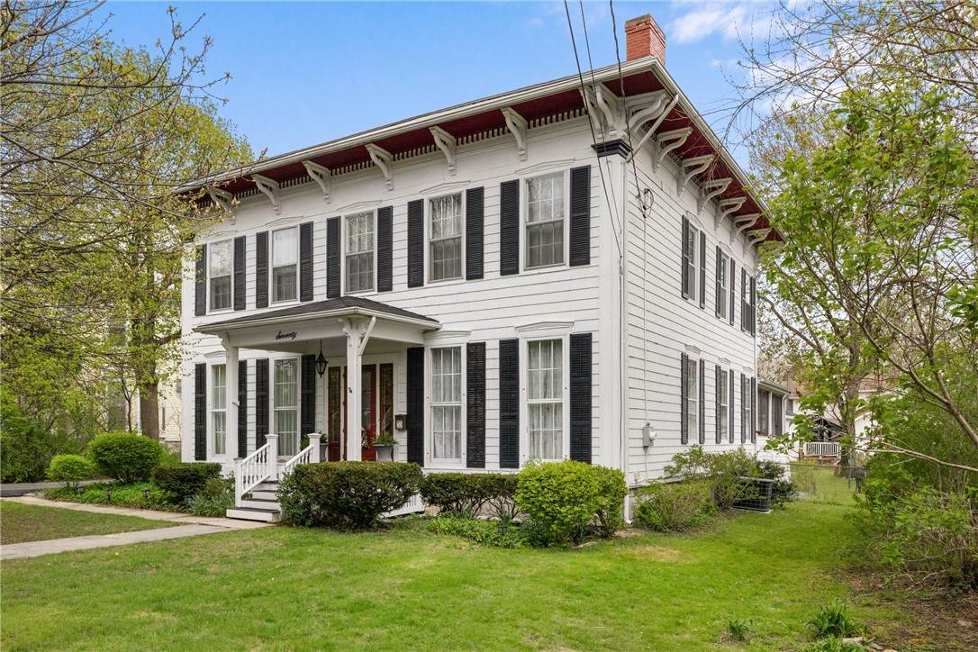 70 Cayuga Street - Photo 1