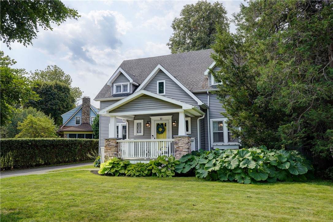 11 Seymour Road - Photo 1