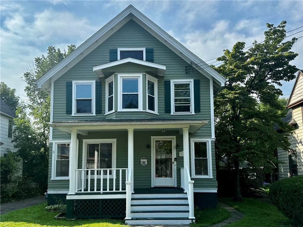 345 Irvine Place - Photo 1
