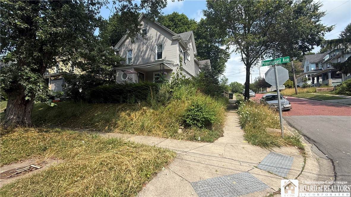 900 Prendergast Avenue - Photo 1