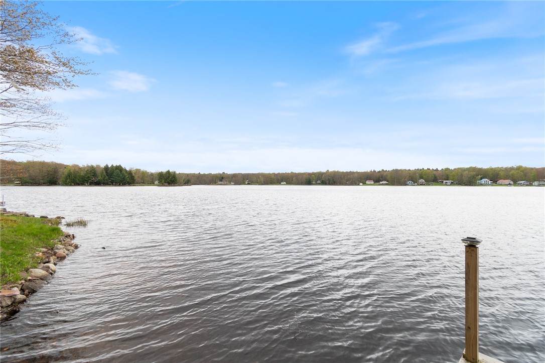 https://bt-photos.global.ssl.fastly.net/rochester/orig_boomver_1_R1707255-2.jpg