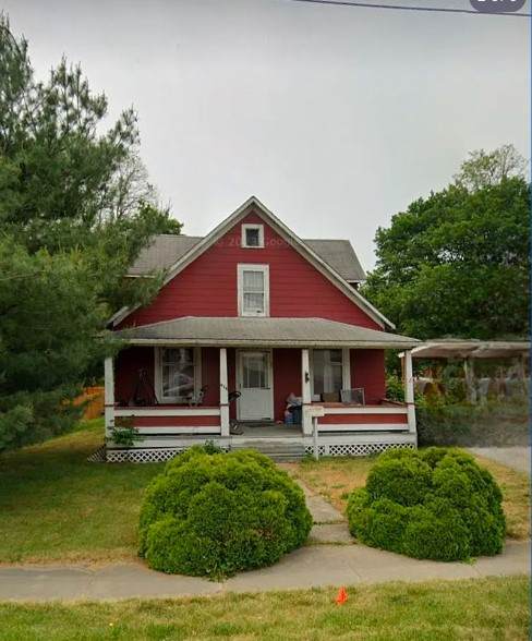 814 S. Main - Photo 1