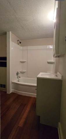https://bt-photos.global.ssl.fastly.net/rochester/orig_boomver_1_R1707261-2.jpg