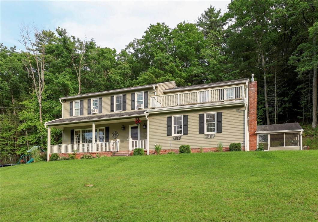 2622 Powderhouse Road - Photo 1