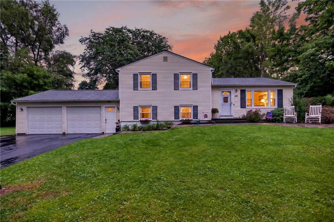 185 Woody Lane - Photo 1