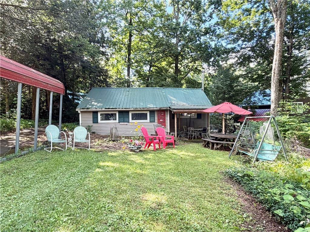 110 Mcnamara Lane - Photo 1