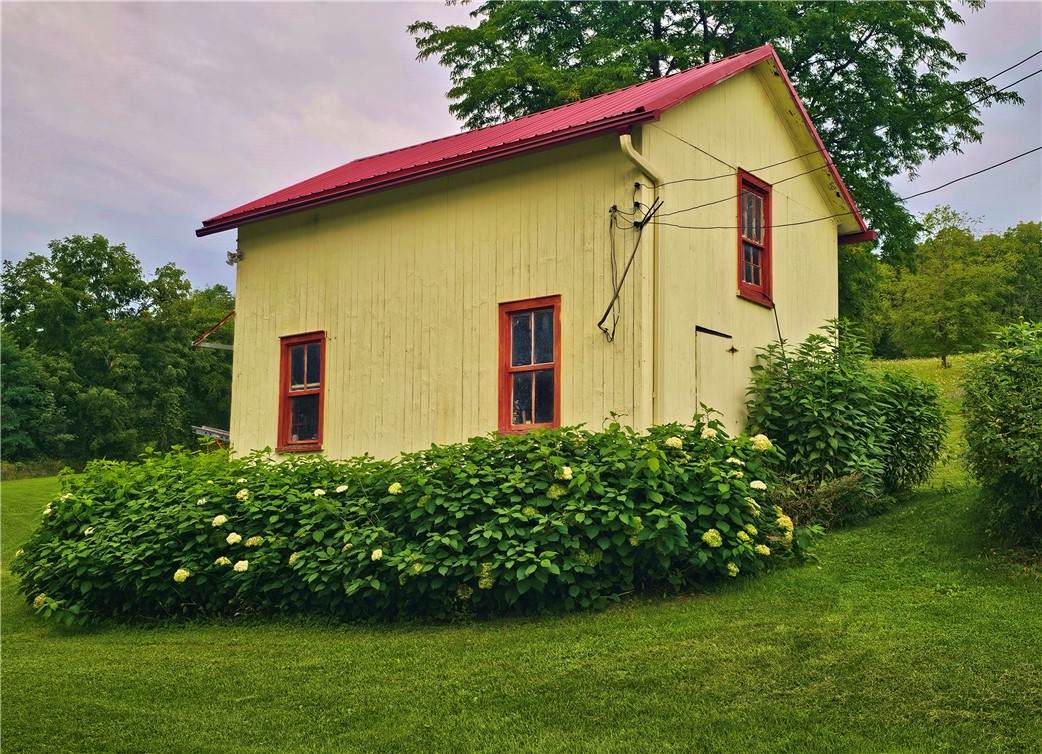 https://bt-photos.global.ssl.fastly.net/rochester/orig_boomver_1_R1708439-2.jpg