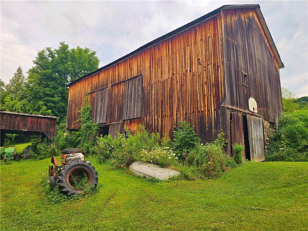 https://bt-photos.global.ssl.fastly.net/rochester/orig_boomver_1_R1708439-2.jpg