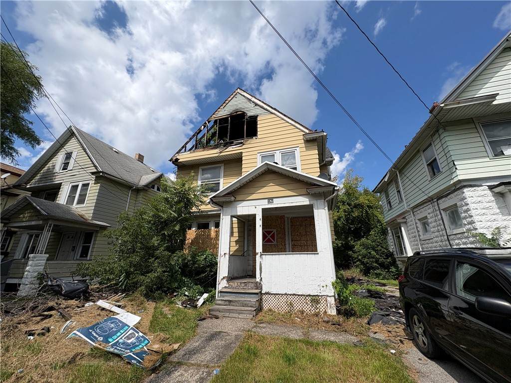 404 Emerson Street - Photo 1