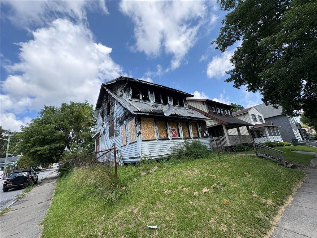 294 Lexington Avenue - Photo 1