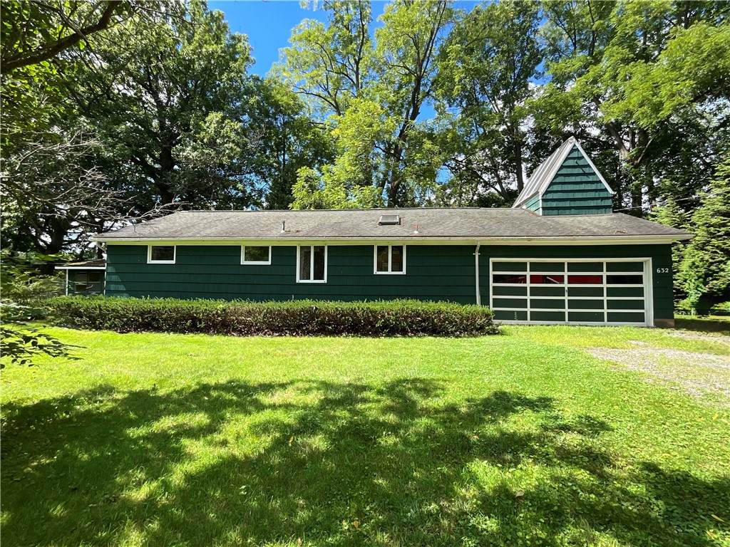 632 Shore Drive - Photo 1