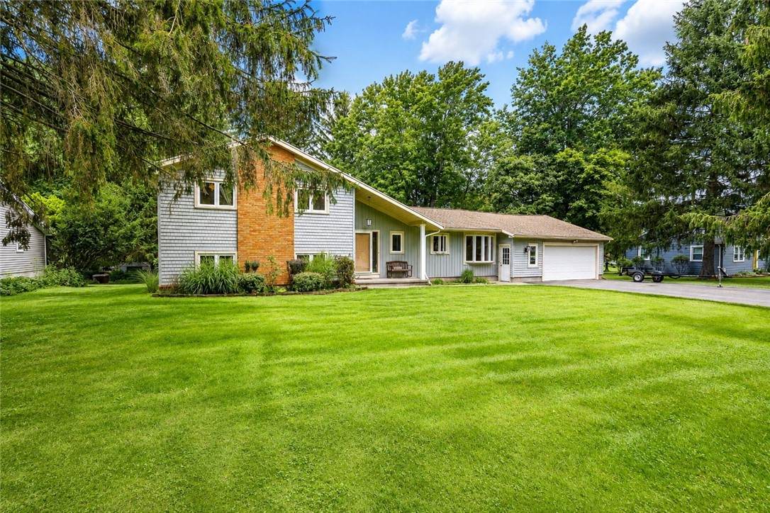 105 Merryhill Drive - Photo 1