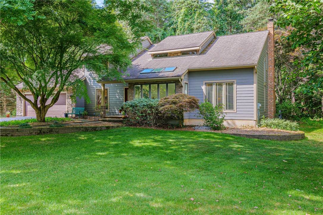 5 Northwood Drive - Photo 1