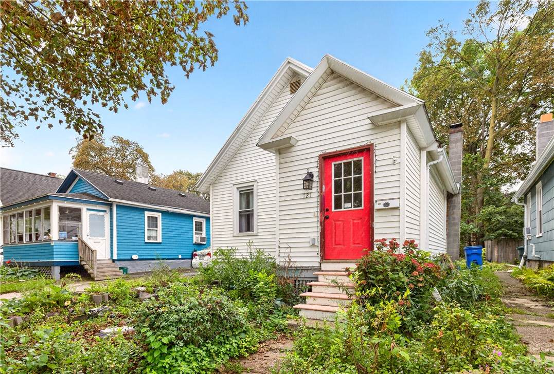 121 Benton Street - Photo 1