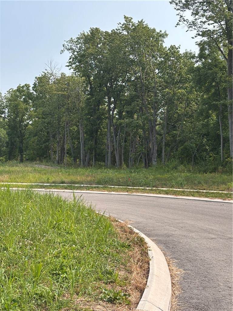 https://bt-photos.global.ssl.fastly.net/rochester/orig_boomver_1_R1709918-2.jpg