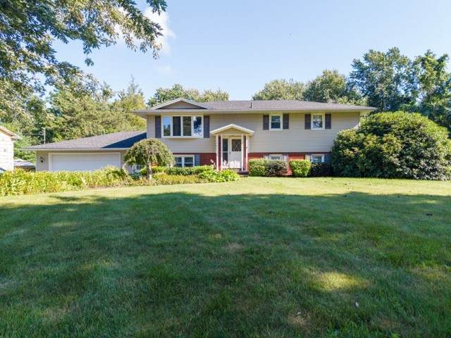 7592 Salmon Creek Road - Photo 1
